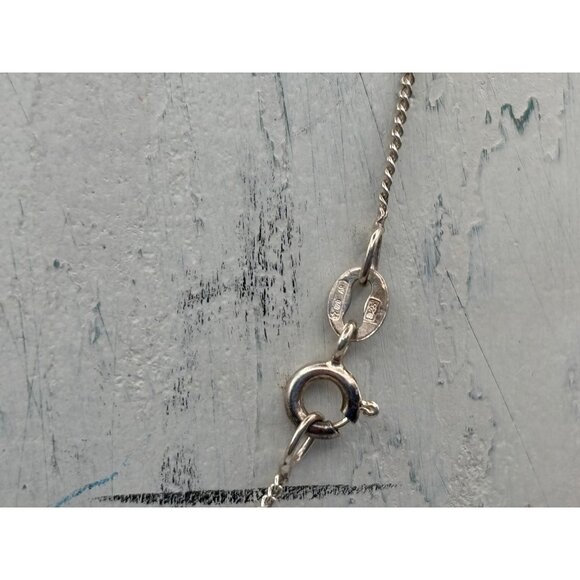 Sterling Silver Celtic Necklace With Spiral Pendant & Green Stone Accent - Picture 4 of 4